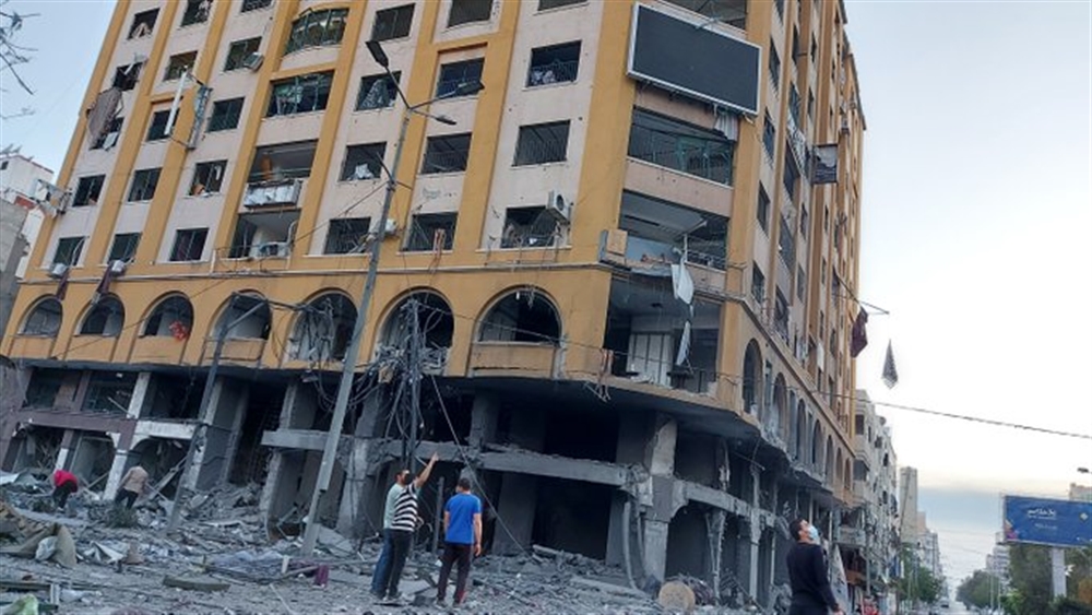بماذا علق مالك برج الجوهرة السكني الذي دمره الاحتلال بغارات جوية؟