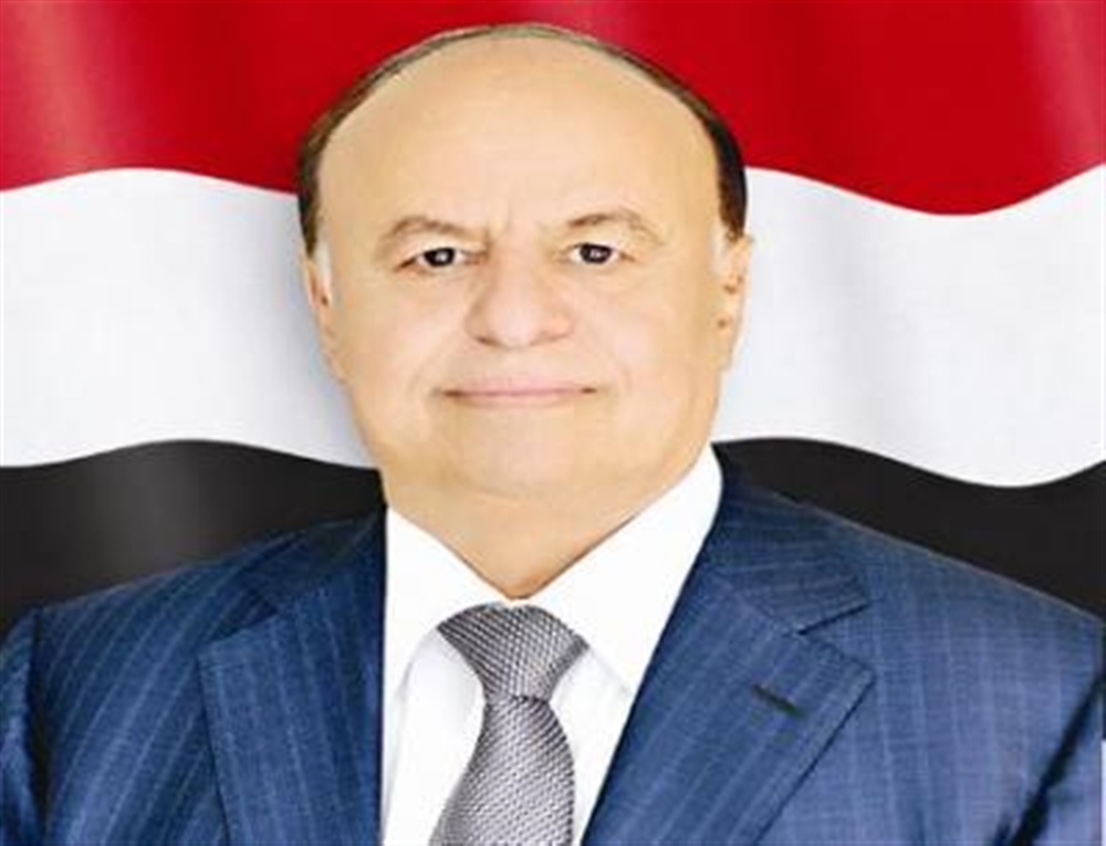 الرئيس هادي يدعو مكونات الشرعية إلى ترك الخلافات الجانبية والتركيز على المعركة ضد الحوثيين