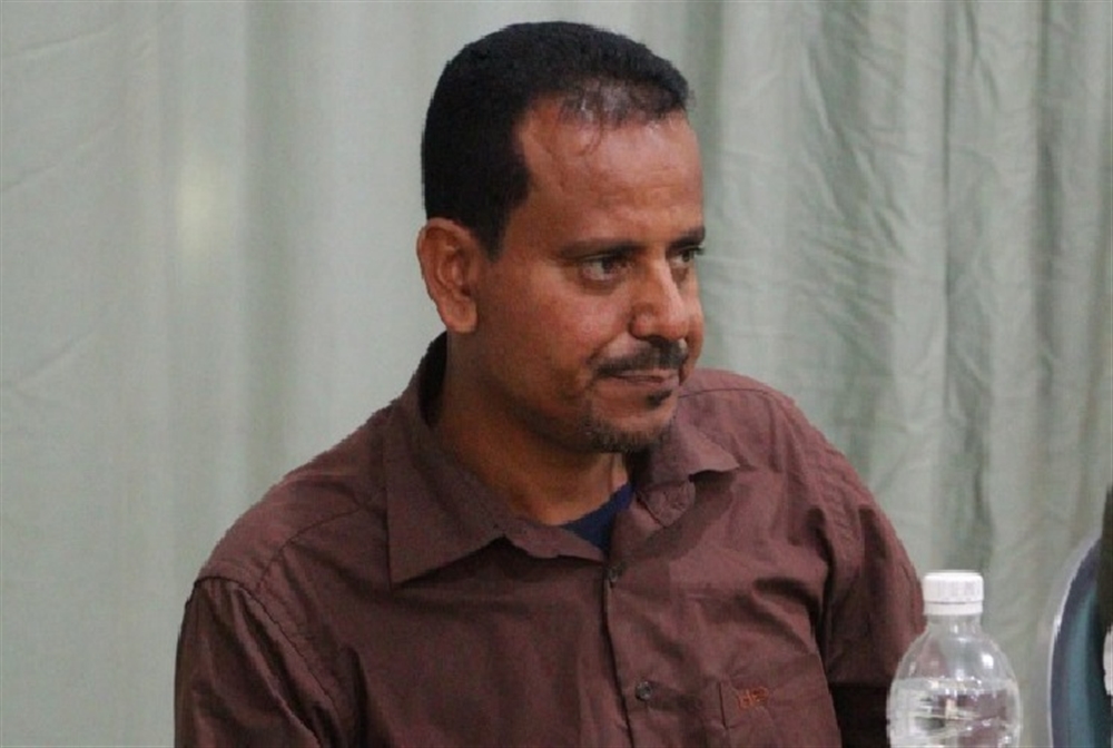 وفاة صحفي يمني متأثرًا بإصابته بفيروس كورونا