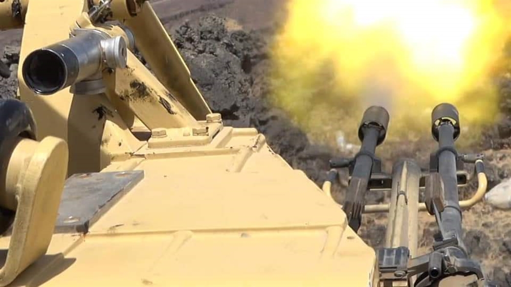 الجيش يعلن استهداف تجمعات بشرية للحوثيين بالجوف