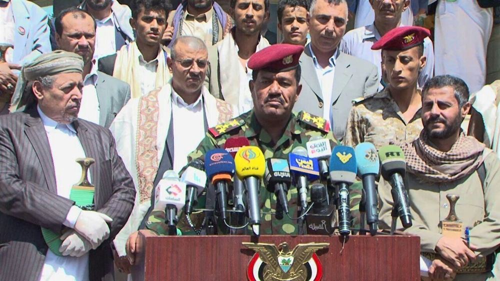 سبق أن انشق عن قوات طارق صالح وانضم للحوثيين ..وفاة ضابط في صنعاء بظروف غامضة