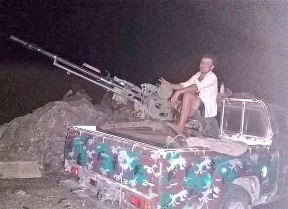 اشتباكات بين الحوثيين وقوات الانتقالي بين تعز ولحج