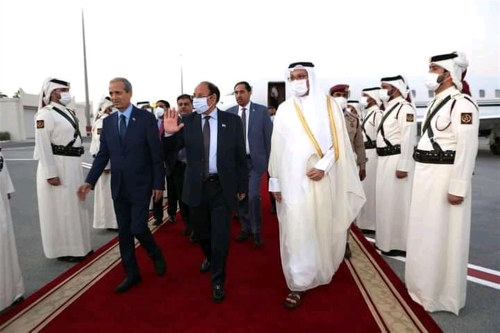 نائب الرئيس يصل الدوحة في أول زيارة منذ اتفاق العلا