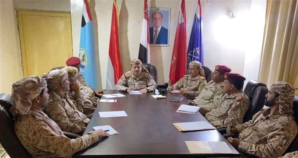 بذكرى الاستقلال: قيادة الجيش تتعهد بتحرير اليمن من الاحتلال الإيراني