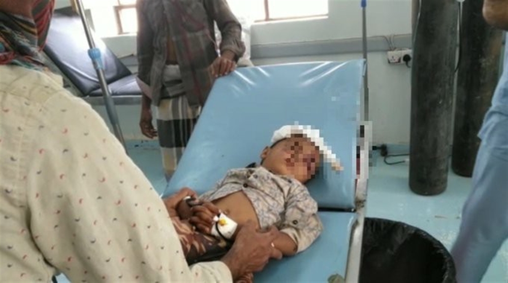 إصابة طفل بقصف حوثي في الحديدة
